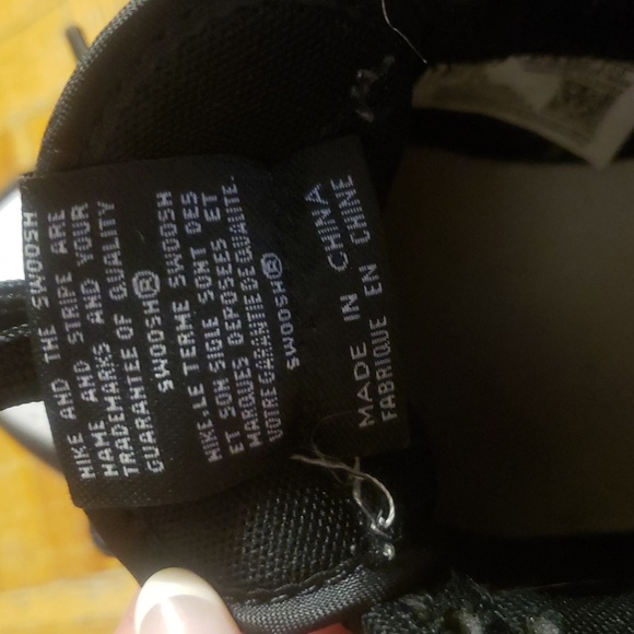 Nike Panda Retro Low Dunks - Picture 4 of 6